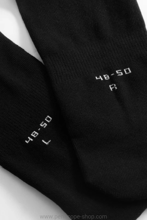 skarpetki czarne_D3.jpg